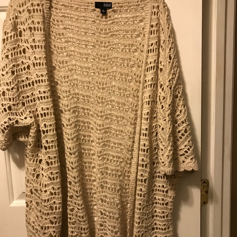 Cardigan sweater